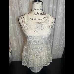 Express XS Ivory Lace Peplum Tank Top